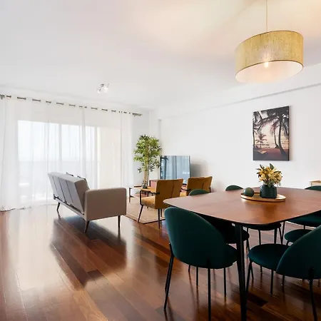 Апартаменты Guestready - Madeira Escape With Ocean View